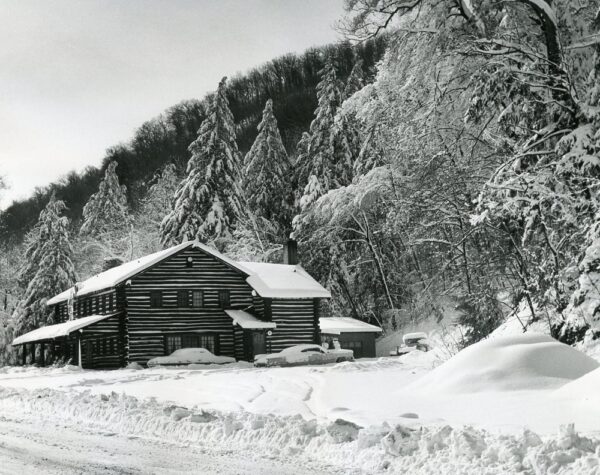 Deer Lodge in Winter